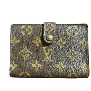 Louis Vuitton Monogram Kisslock Bifold
